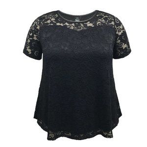 Leebe Short Sleeve Lace Top